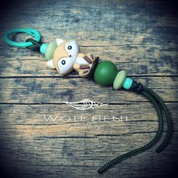 kisrókás kulcstartó természetes szilikongyöngyökkel