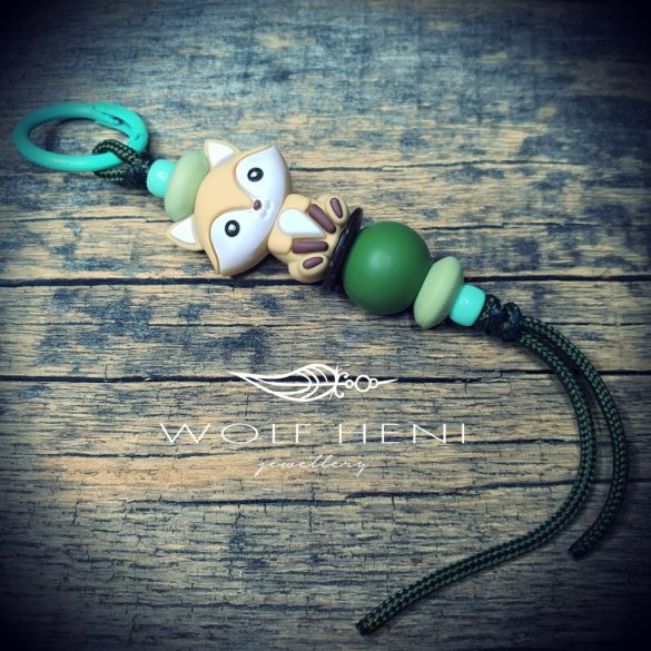 kisrókás kulcstartó természetes szilikongyöngyökkel