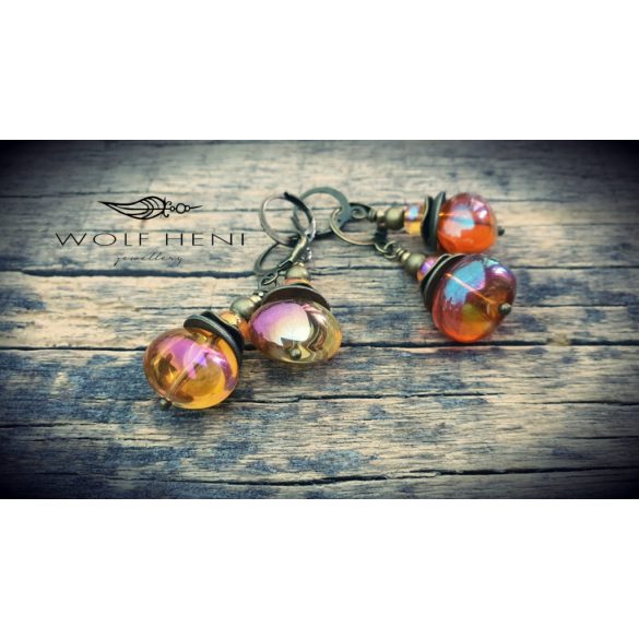 Irizáló galvanizált üveggyöngy fülbevaló