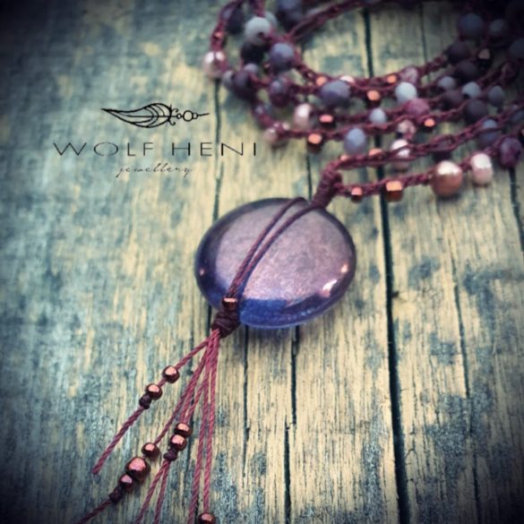 „NEBULA kézzel készült nyaklánc cseh üveggyöngy medállal”