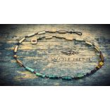 „Természetes ásványokból készült ORKAN férfi nyaklánc enyhén aszimmetrikus csomózással”