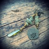 „Wolf Heni Jewellery Páfrány fülbevaló franciakapoccsal”