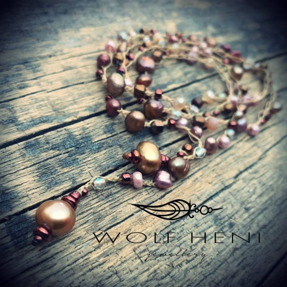 „PEARLITHA kézzel készült igazgyöngyös és üveggyöngyös nyaklánc”