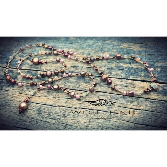 „PEARLITHA nyaklánc harmonikus, meleg árnyalatú igazgyöngyökkel”