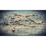 „Kézműves PEARLITHA nyaklánc hangulatfotó földszínű gyöngyökkel”