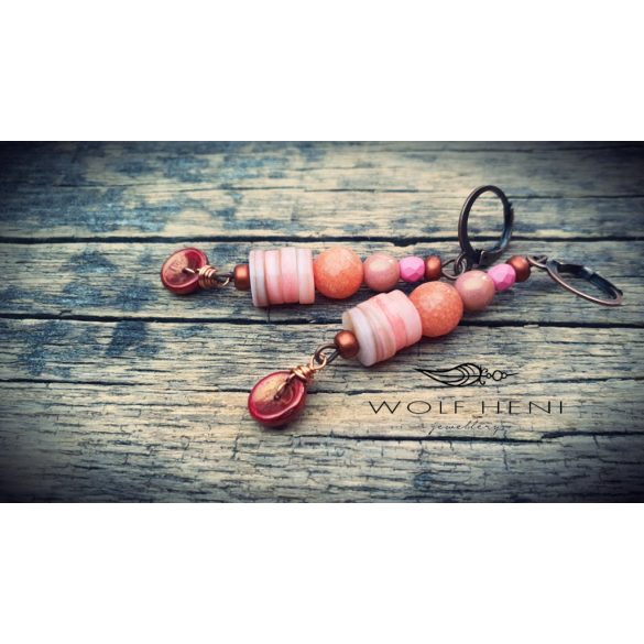 Pasztell árnyalatú PÚDER fülbevaló réz szerelékkel és kézzel tekert dróttal