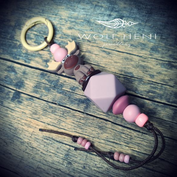 csajos rénszarvas kulcstartó rózsaszín szilikongyöngyökkel